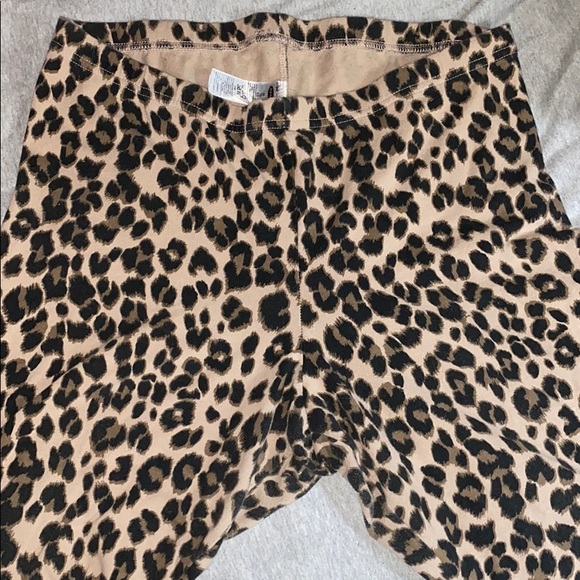 💥FINAL OFFER💥 Cheetah leggings - Picture 2 of 3